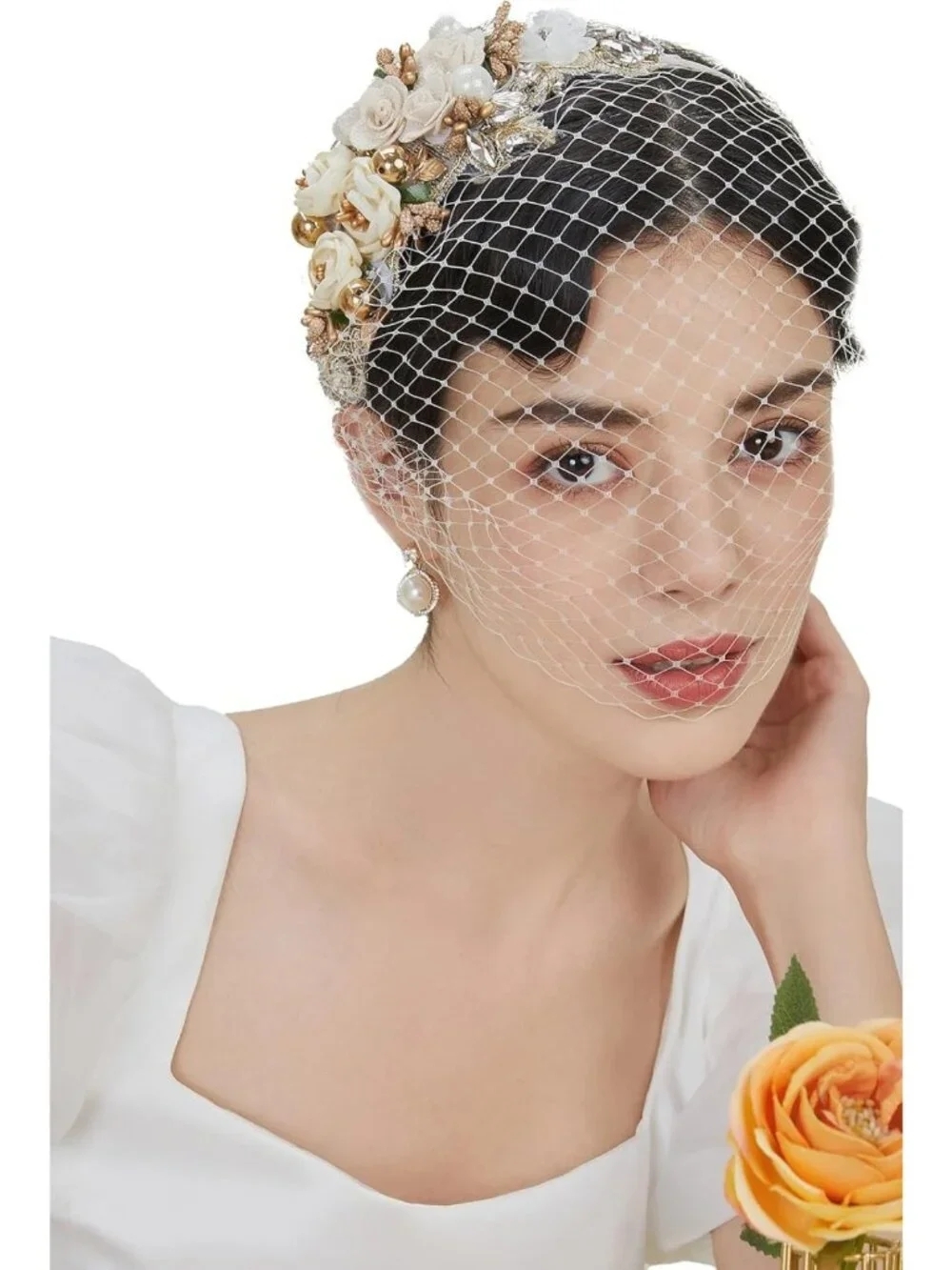 1920s Vintage Fascinator Headband with Mesh Flower & Pearl Veil for Weddings
